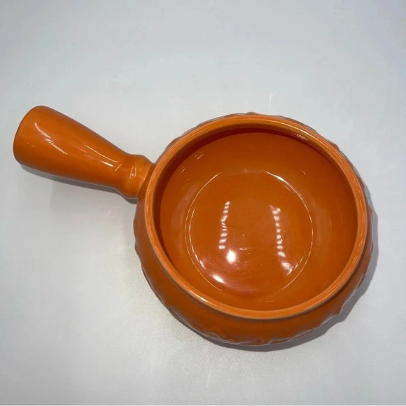Set of 2 Soup Crocks Yellow and Orange Embossed Glazed 13oz with Handles‎ - Picture 12 of 13